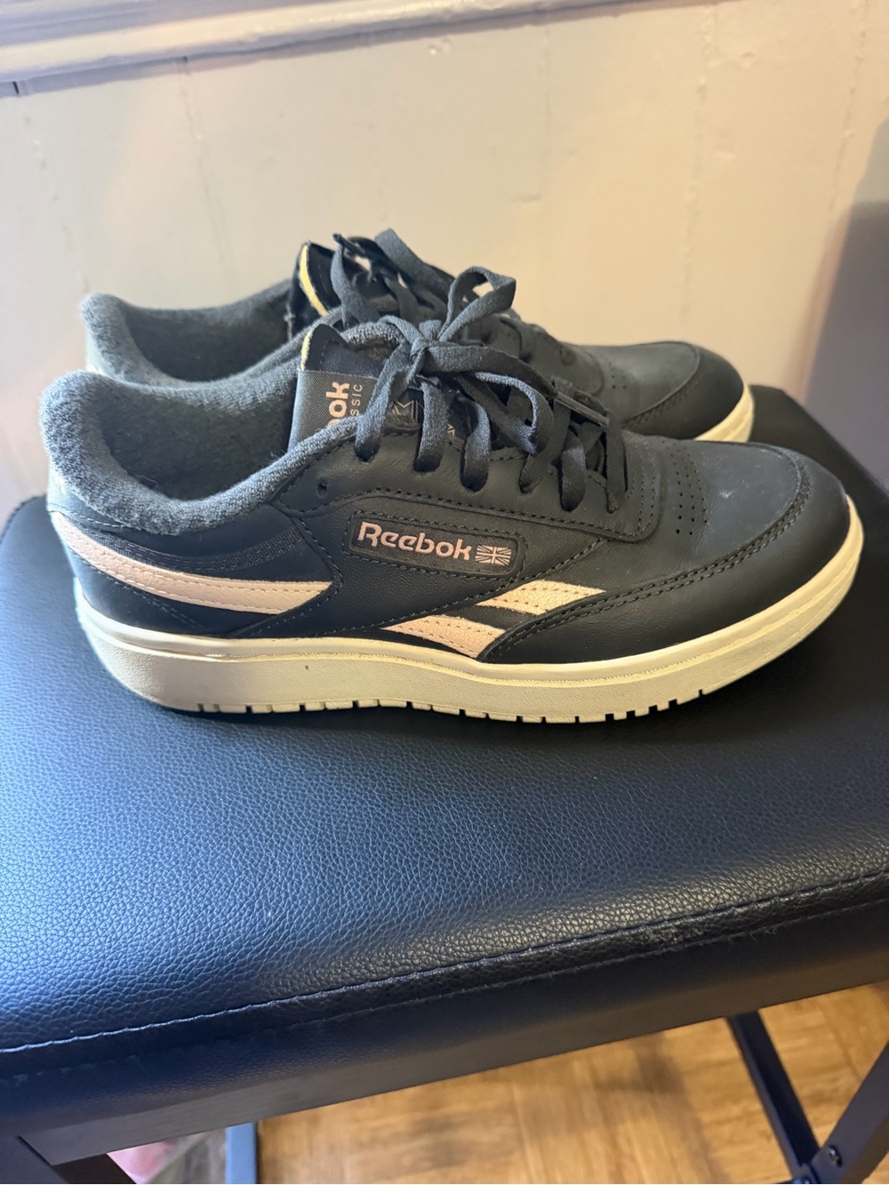 Reebok sneakers with Light Pink Low-Top Sneakers